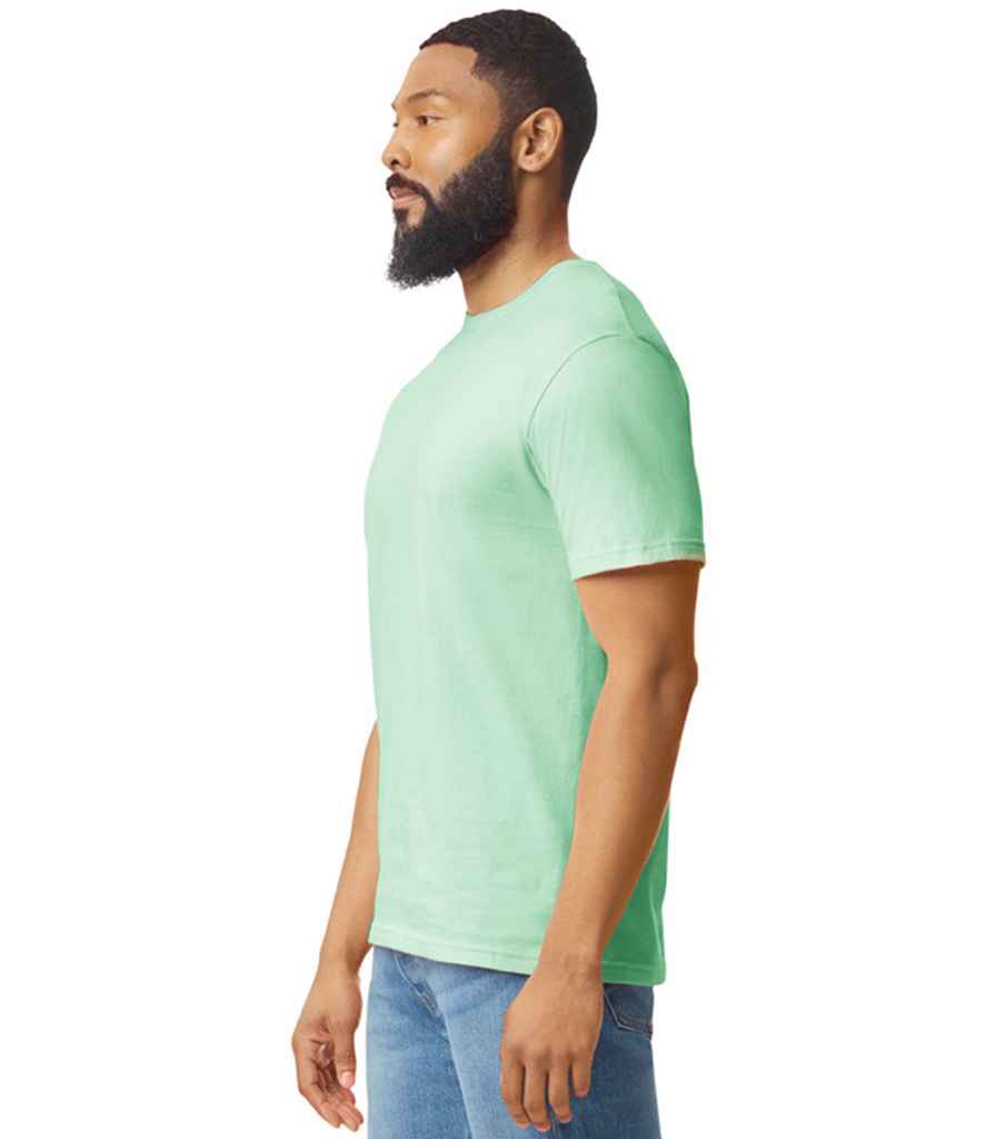 Gildan GD01 Mint Model - Ready to be Printed by Custard Workwear - Cheap Personalised and Customised Workwear in Nottinghamshire, Derbyshire and Leicestershire