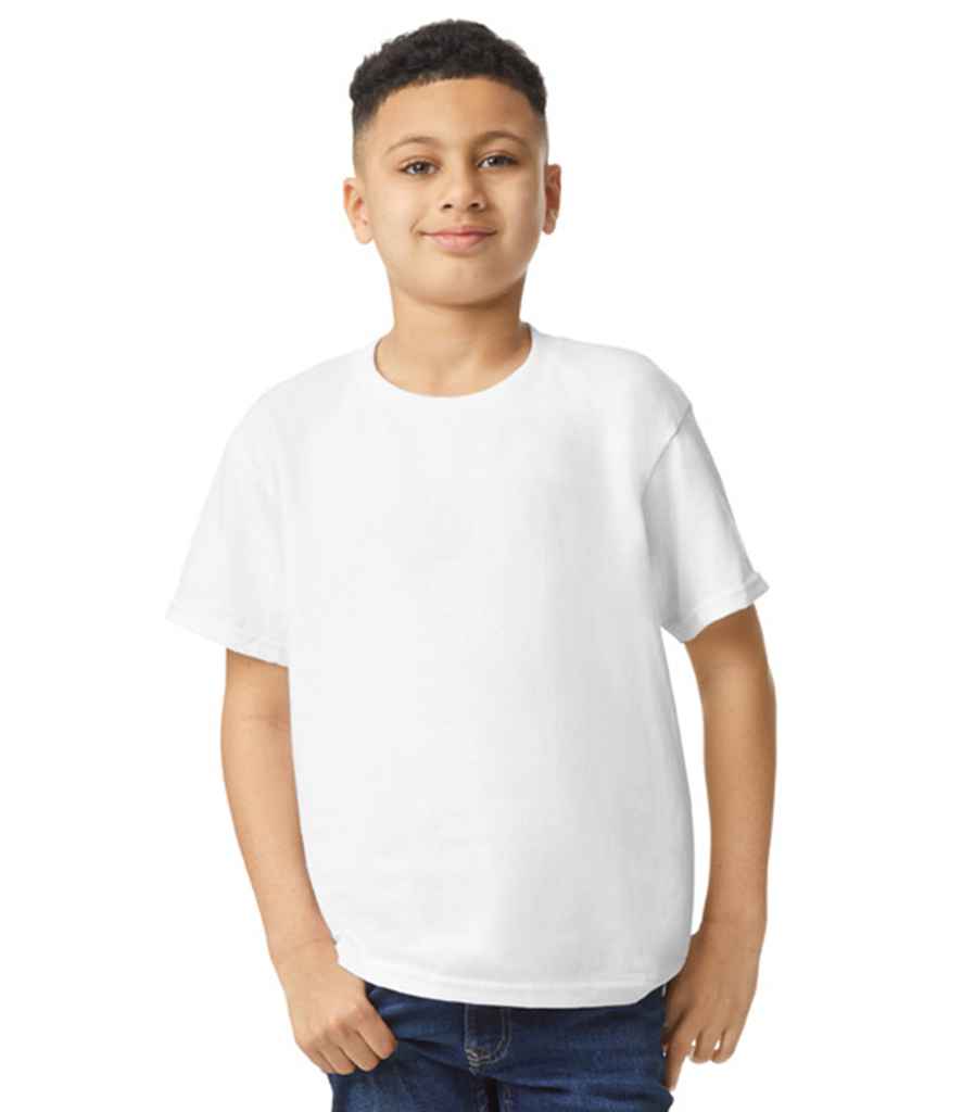 Gildan GD05B White Model - Ready to be Embroidered and Printed by Custard Workwear - Cheap Personalised and Customised Workwear in Nottinghamshire, Derbyshire and Leicestershire