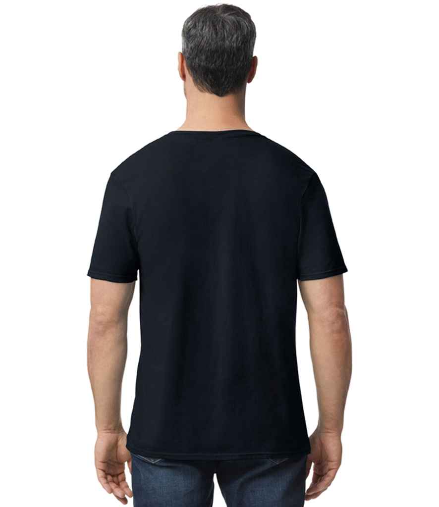 Gildan GD10 Black Model - Ready to be Printed by Custard Workwear - Cheap Personalised and Customised Workwear in Nottinghamshire, Derbyshire and Leicestershire