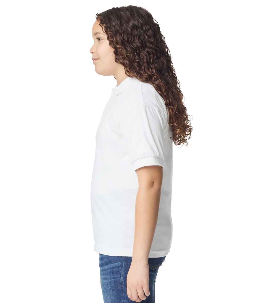 Gildan GD40B White Model -  Ready to be Embroidered and Printed by Custard Workwear - Cheap Personalised and Customised Workwear in Nottinghamshire, Derbyshire and Leicestershire