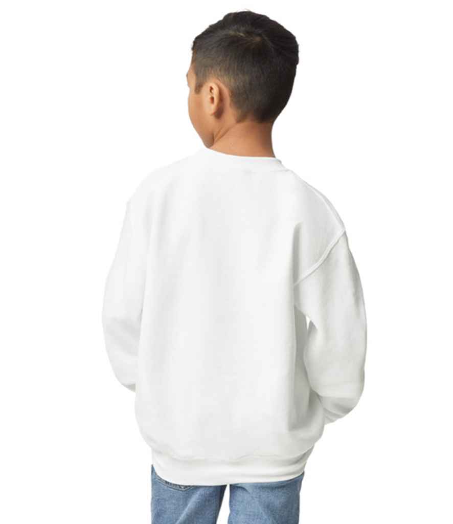 Gildan GD56B White Model - Ready to be Embroidered and Printed by Custard Workwear - Cheap Personalised and Customised Workwear in Nottinghamshire, Derbyshire and Leicestershire