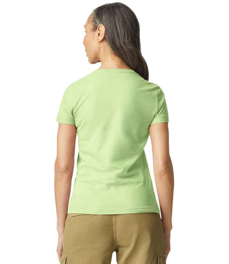 Gildan GD72 Pistachio Model - Ready to be Printed by Custard Workwear - Cheap Personalised and Customised Workwear in Nottinghamshire, Derbyshire and Leicestershire