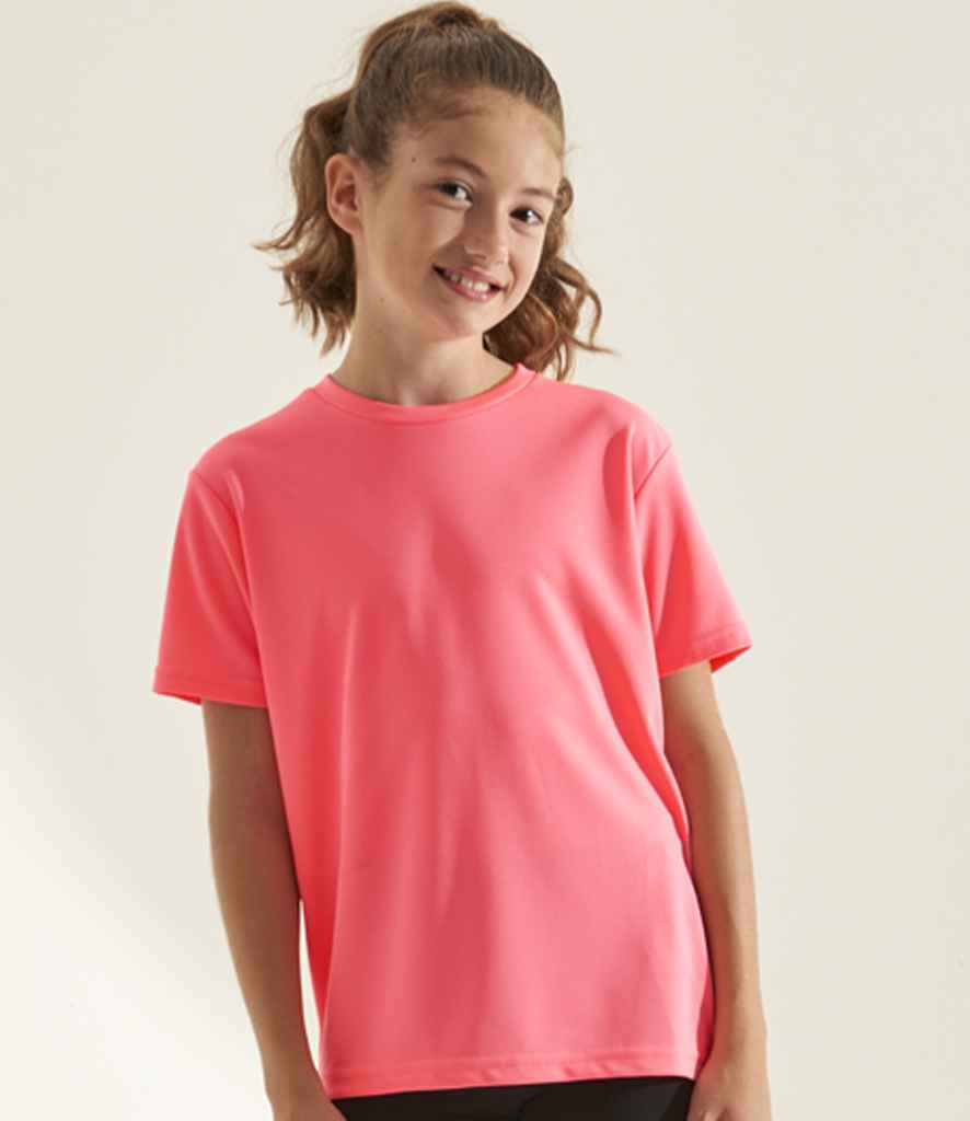 Just Cool JC001B Electric Pink Model - Ready to be Printed by Custard Workwear - Cheap Personalised and Customised Workwear in Nottinghamshire, Derbyshire and Leicestershire
