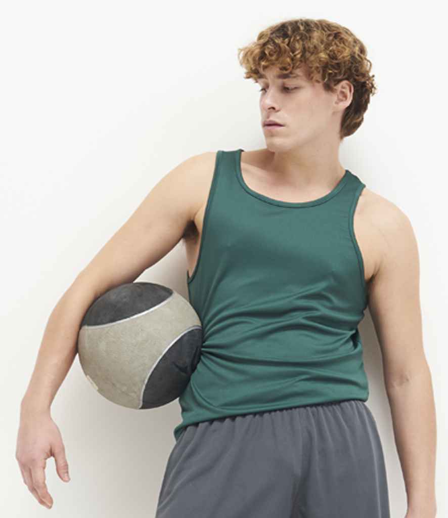 Just Cool JC007 Bottle Green Model - Ready to be Printed by Custard Workwear - Cheap Personalised and Customised Workwear in Nottinghamshire, Derbyshire and Leicestershire