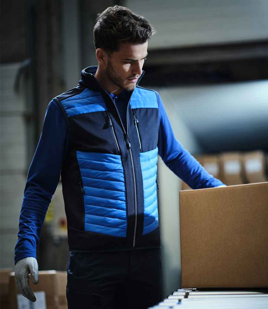 Regatta Professional RG381 Strong Blue/Navy Model - Bodywarmer Ready to be Embroidered and Printed by Custard Workwear - Cheap Personalised and Customised Workwear in Nottinghamshire, Derbyshire and Leicestershire