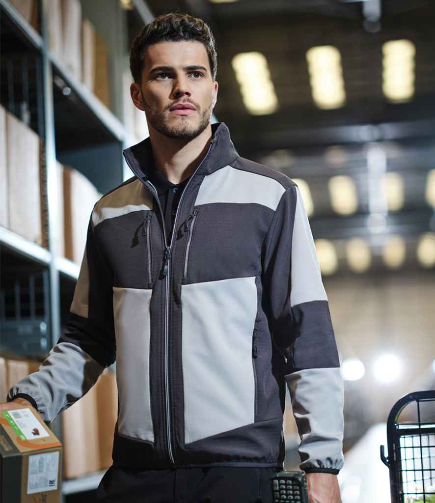 Regatta Professional RG384 Mineral Grey/Ash Model - Soft Shell Ready to be Embroidered and Printed by Custard Workwear - Cheap Personalised and Customised Workwear in Nottinghamshire, Derbyshire and Leicestershire
