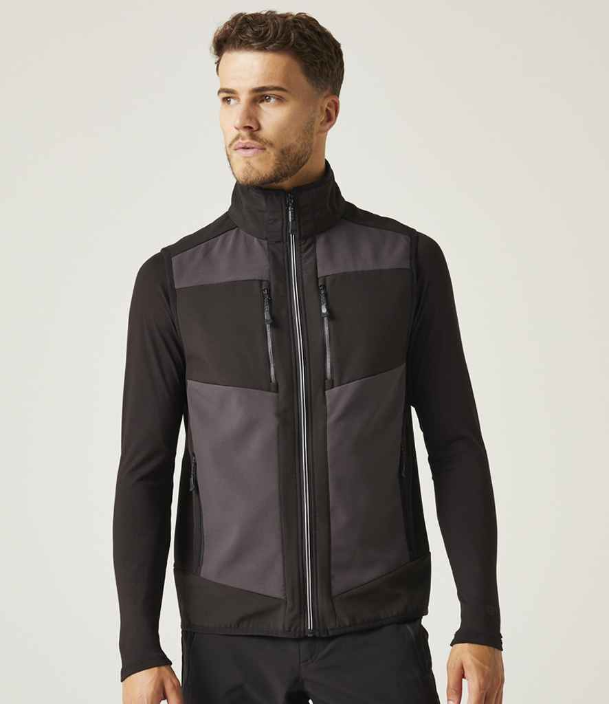Regatta Professional RG385 Ash/Black Model - Bodywarmer Ready to be Embroidered and Printed by Custard Workwear - Cheap Personalised and Customised Workwear in Nottinghamshire, Derbyshire and Leicestershire
