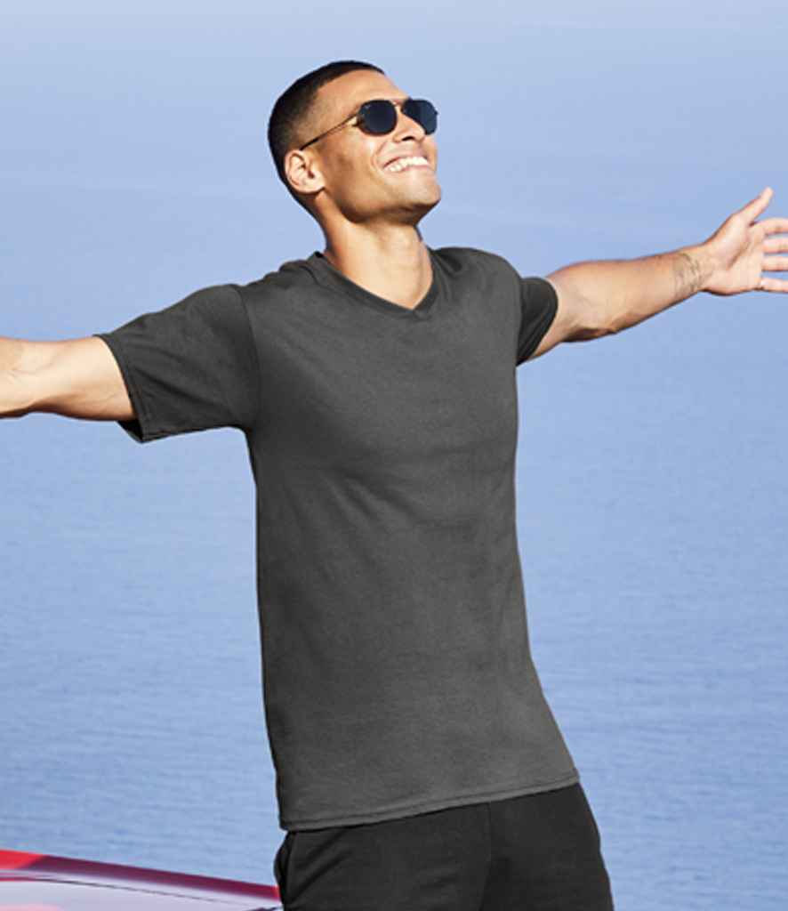 Fruit of the Loom SS7 Dark Heather Model -  Ready to be Printed by Custard Workwear - Cheap Personalised and Customised Workwear in Nottinghamshire, Derbyshire and Leicestershire