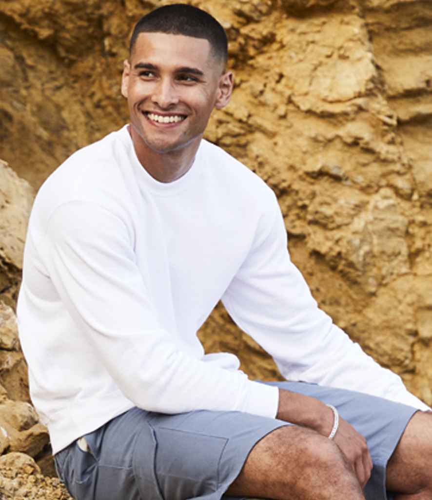 Fruit of the Loom SS9 White Model - Ready to be Embroidered and Printed by Custard Workwear - Cheap Personalised and Customised Workwear in Nottinghamshire, Derbyshire and Leicestershire