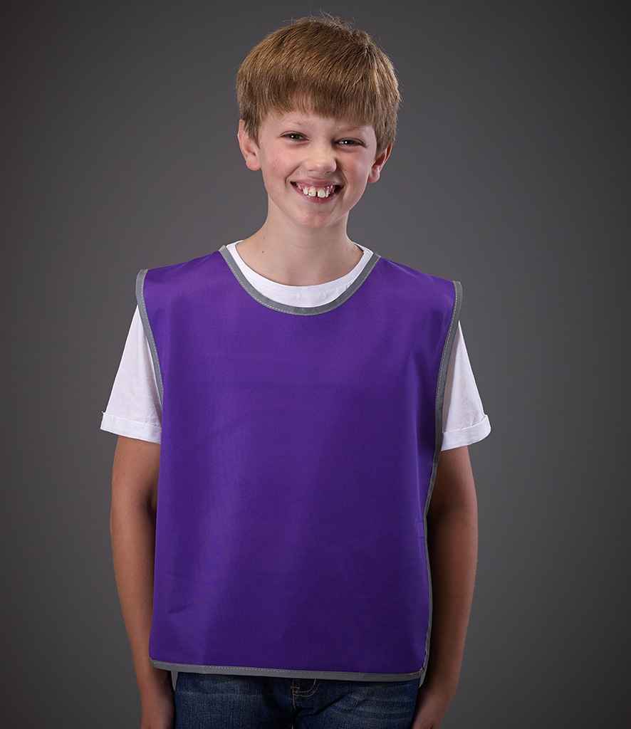 Yoko YK100 Purple Model - Ready to be Printed by Custard Workwear - Cheap Personalised and Customised Workwear in Nottinghamshire, Derbyshire and Leicestershire