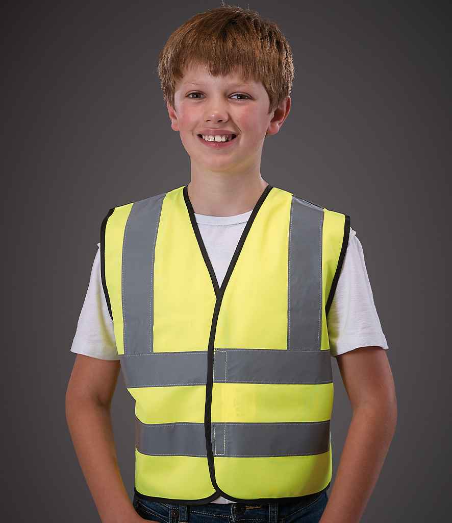 Yoko YK102B Yellow Model - Ready to be Printed by Custard Workwear - Cheap Personalised and Customised Workwear in Nottinghamshire, Derbyshire and Leicestershire