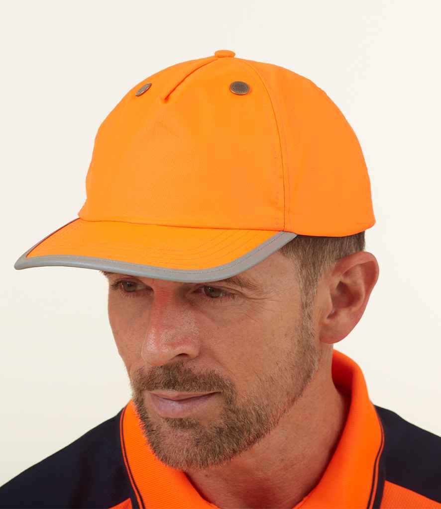 Yoko YK550 Orange Model - Ready to be Printed by Custard Workwear - Cheap Personalised and Customised Workwear in Nottinghamshire, Derbyshire and Leicestershire