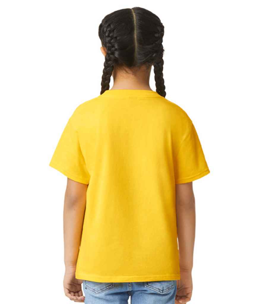 Gildan GD01B Daisy Model -  Ready to be Printed by Custard Workwear - Cheap Personalised and Customised Workwear in Nottinghamshire, Derbyshire and Leicestershire
