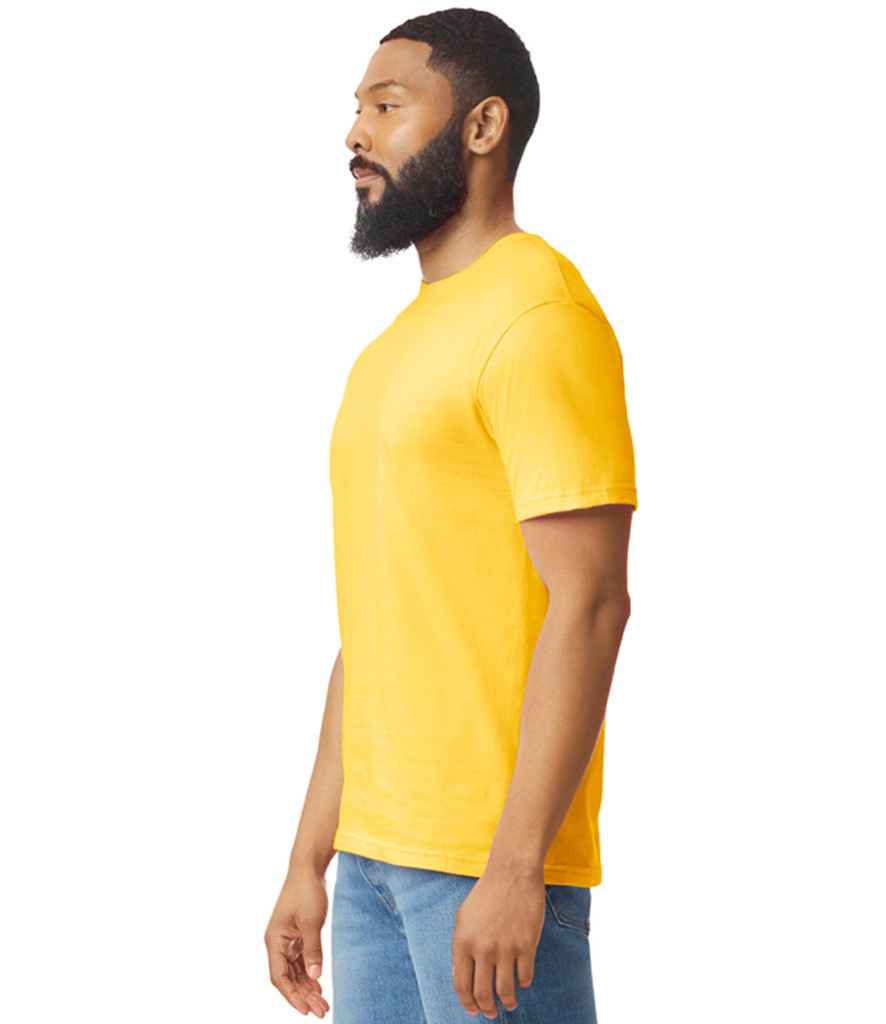 Gildan GD01 Daisy Model -  Ready to be Printed by Custard Workwear - Cheap Personalised and Customised Workwear in Nottinghamshire, Derbyshire and Leicestershire
