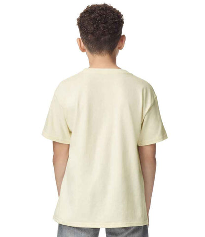 Gildan GD05B Off White Model -  Ready to be Embroidered and Printed by Custard Workwear - Cheap Personalised and Customised Workwear in Nottinghamshire, Derbyshire and Leicestershire