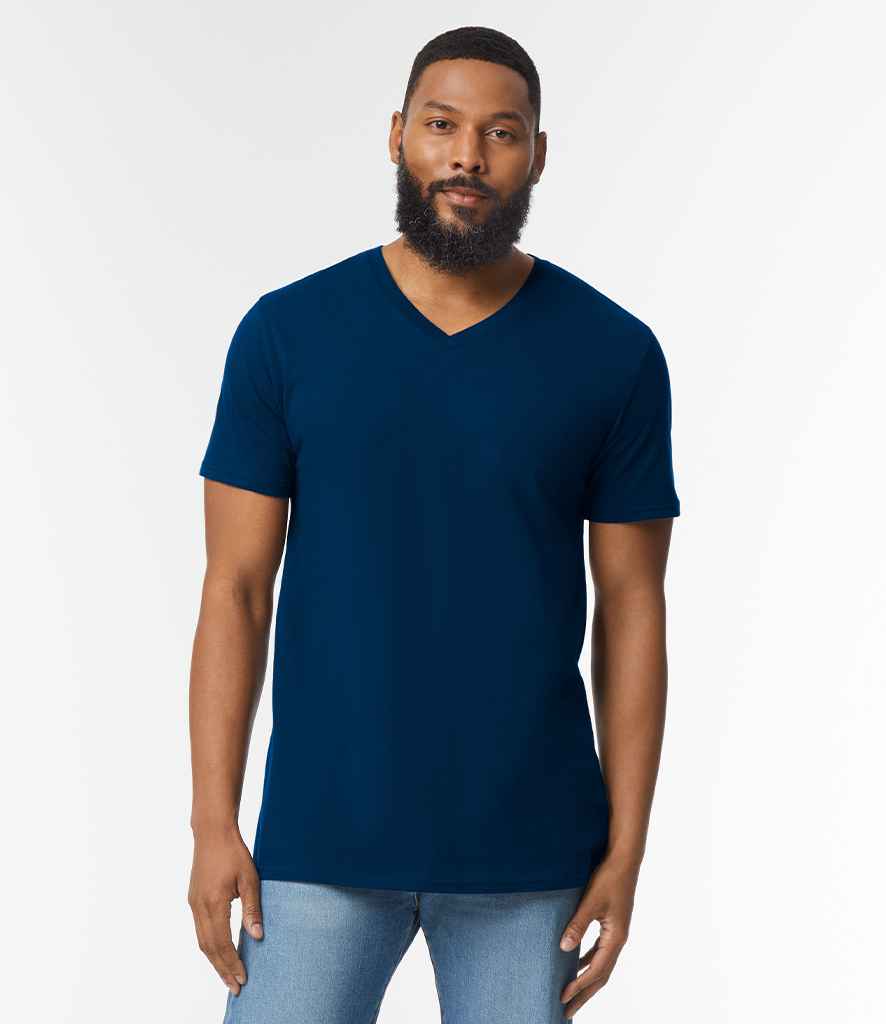 Gildan GD10 Navy Model -  Ready to be Printed by Custard Workwear - Cheap Personalised and Customised Workwear in Nottinghamshire, Derbyshire and Leicestershire