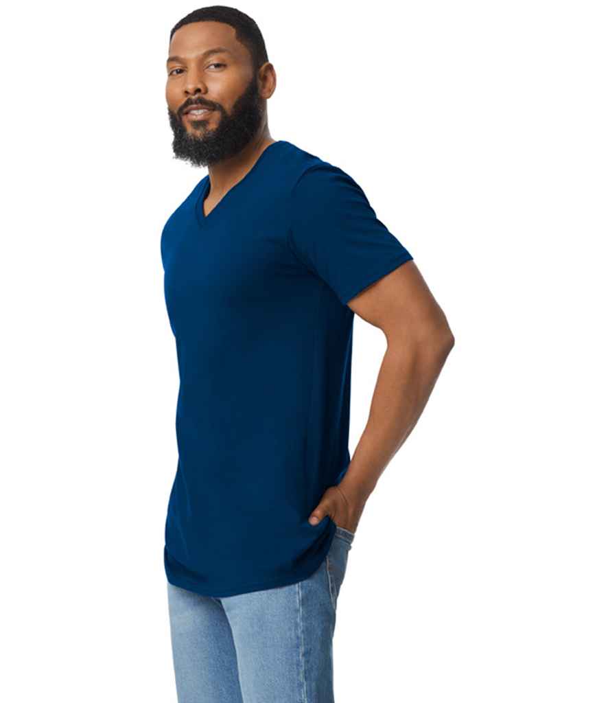 Gildan GD10 Navy Model -  Ready to be Printed by Custard Workwear - Cheap Personalised and Customised Workwear in Nottinghamshire, Derbyshire and Leicestershire