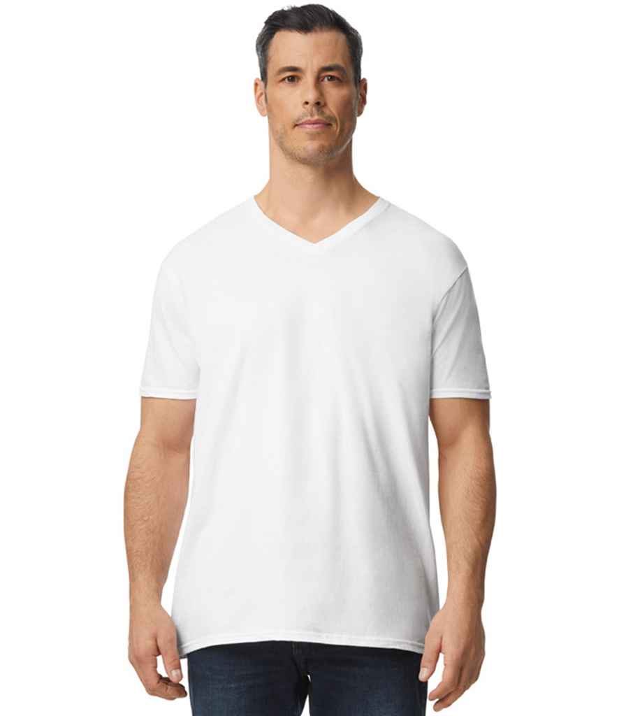 Gildan GD10 White Model -  Ready to be Printed by Custard Workwear - Cheap Personalised and Customised Workwear in Nottinghamshire, Derbyshire and Leicestershire