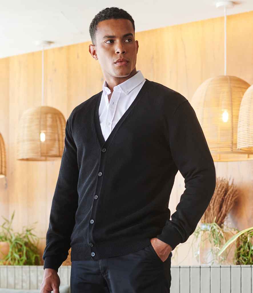 Henbury H722 Black Model -  Ready to be Embroidered by Custard Workwear - Cheap Personalised and Customised Workwear in Nottinghamshire, Derbyshire and Leicestershire