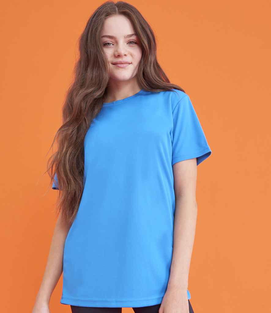 Just Cool JC001B Sapphire Blue Model -  Ready to be Printed by Custard Workwear - Cheap Personalised and Customised Workwear in Nottinghamshire, Derbyshire and Leicestershire
