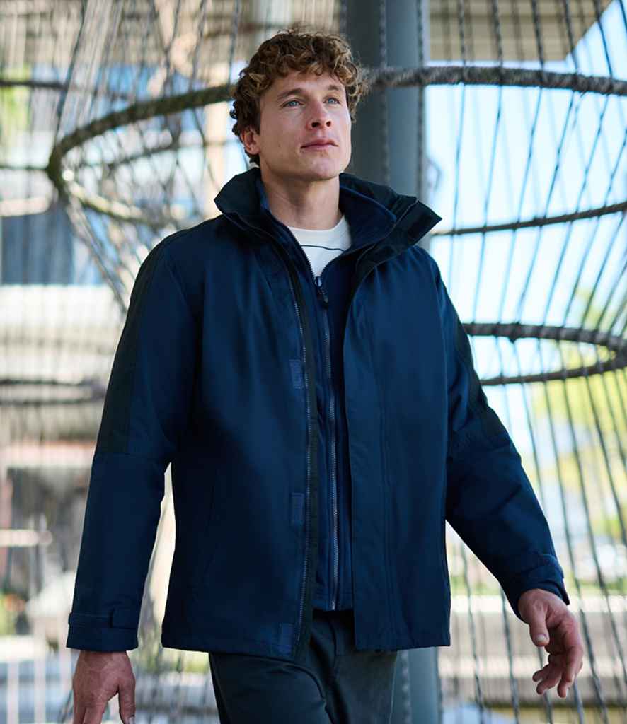 Regatta Professional RG085 Navy/Black Model - Jacket Ready to be Embroidered and Printed by Custard Workwear - Cheap Personalised and Customised Workwear in Nottinghamshire, Derbyshire and Leicestershire