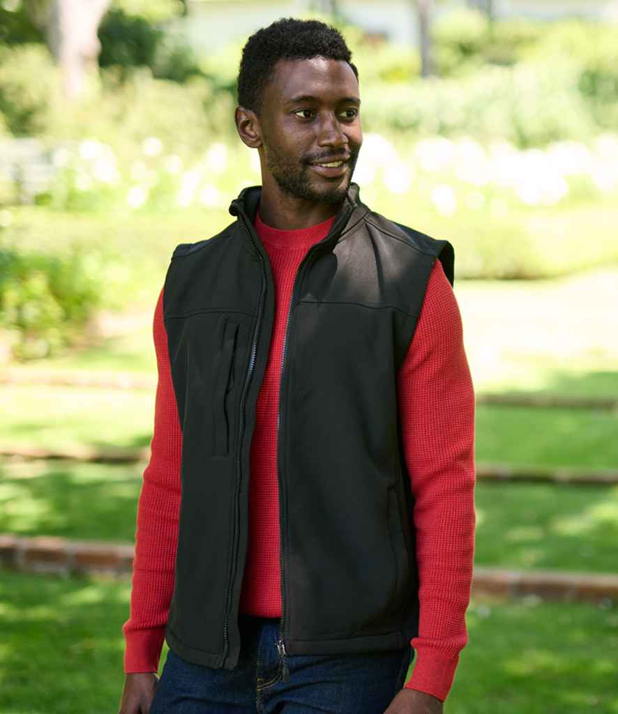 Regatta Professional RG154 Black/Black Model - Bodywarmer Ready to be Embroidered and Printed by Custard Workwear - Cheap Personalised and Customised Workwear in Nottinghamshire, Derbyshire and Leicestershire