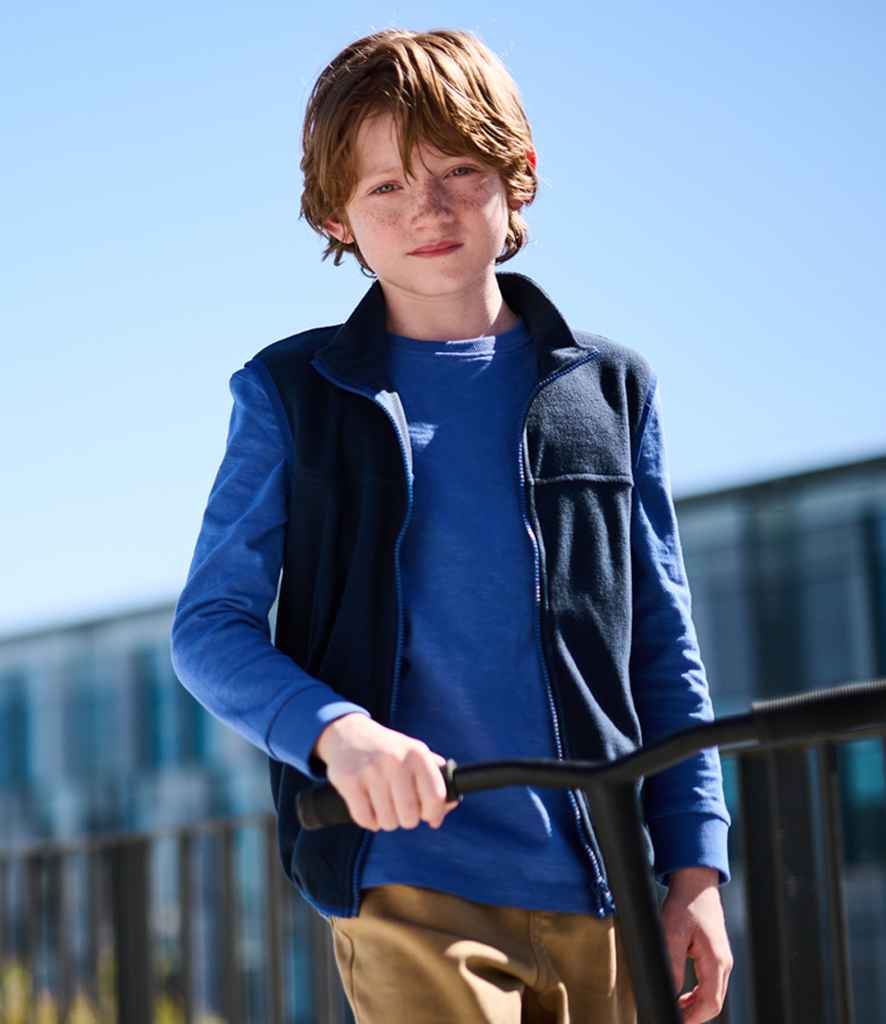 Regatta Professional RG334 Navy/New Royal Blue Model - Bodywarmer Ready to be Embroidered by Custard Workwear - Cheap Personalised and Customised Workwear in Nottinghamshire, Derbyshire and Leicestershire
