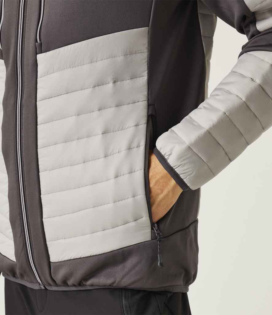 Regatta Professional RG380 Mineral Grey/Ash Model - Jacket Ready to be Embroidered and Printed by Custard Workwear - Cheap Personalised and Customised Workwear in Nottinghamshire, Derbyshire and Leicestershire