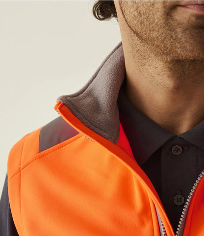 RG560 - Pro Contract High Visibility Ablaze Soft Shell Bodywarmer | Orange
