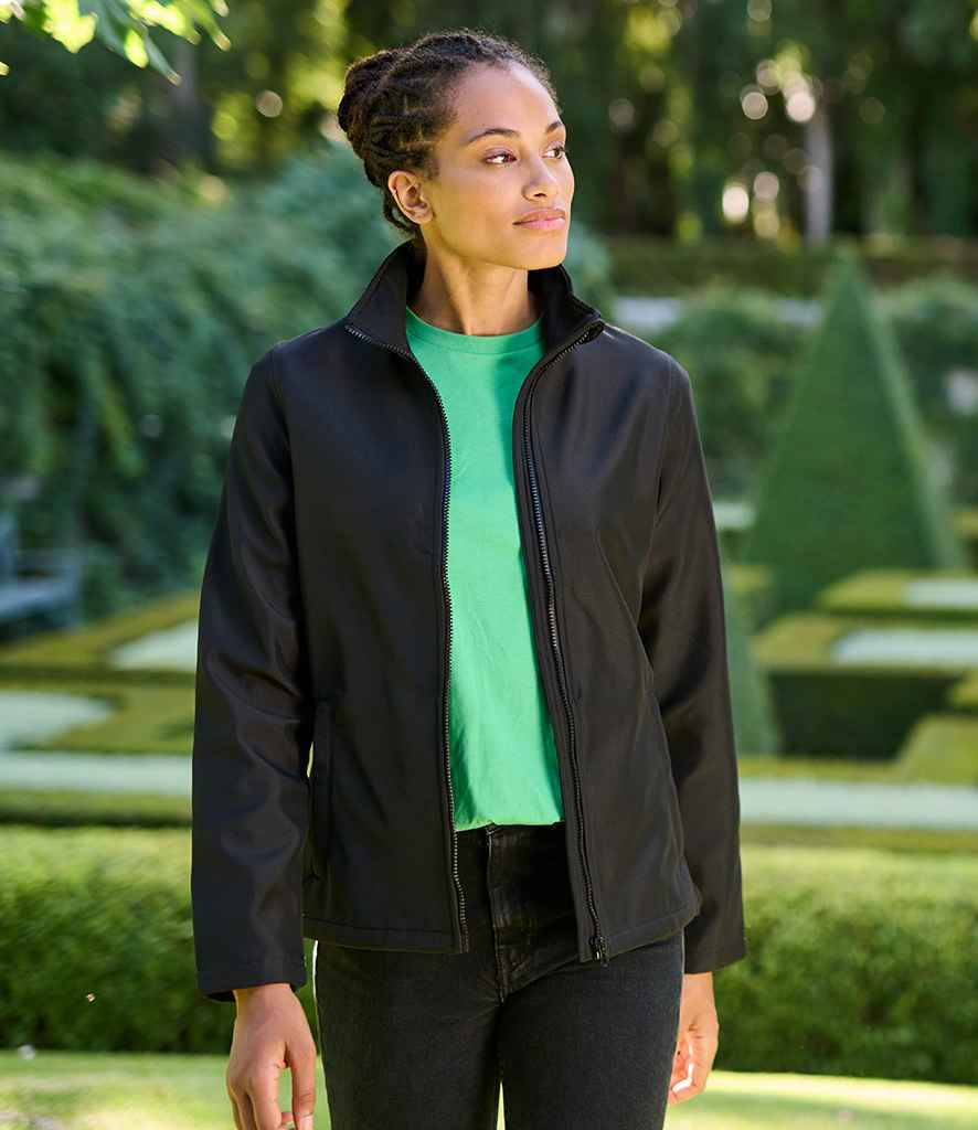 Regatta Professional RG628 Black/Black Model - Soft Shell Ready to be Embroidered and Printed by Custard Workwear - Cheap Personalised and Customised Workwear in Nottinghamshire, Derbyshire and Leicestershire
